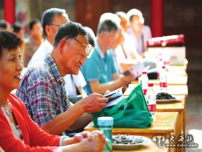 兰州一中六五届同学50年后再相会