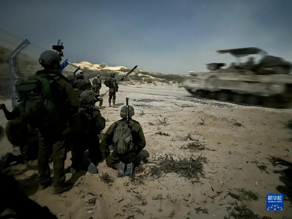 以军持续对加沙地带实